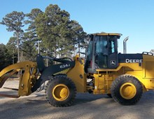 2004 John Deere 624J